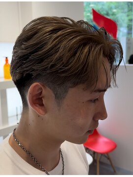 オーシャントーキョー 仙台(OCEAN TOKYO) シースルーセンターパート韓国マッシュ黒髪刈り上げツーブロック