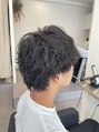 イーナ(iina) ファッション、ライフスタイルなら合わせたメンズヘアのご提案
