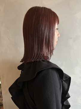 フクタ フロムヘアー(HUKUTA from hair) セミロング ストレート ボルドーピンク