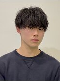 韓国風センターパートシースルーバングメンズ透明感カラー