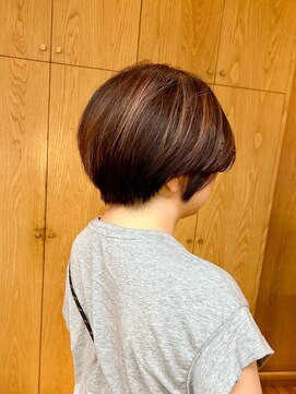 ロジエ(ROSIER) ハイライト前髪なしショート20代30代40代