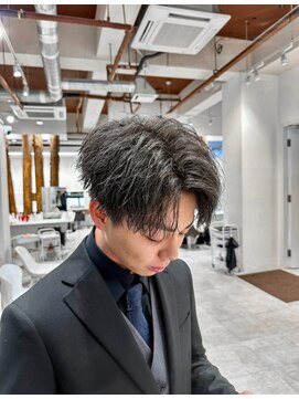 ルーストデラックス 京都河原町三条(ROOST dx) ツイスパコンマバング