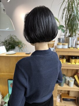 ムニ(MUNI) ブルーブラック！