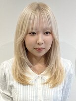 ラミエバイメルト 下北沢(lamie by melt) レイヤーカット 顔周り ブリーチ ホワイトブロンド ベージュ