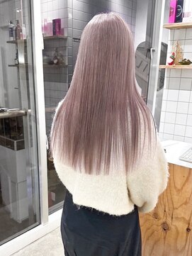 エンネ 新宿(enne) ベージュピンク/レイヤーロング/韓国風/髪質改善/縮毛矯正/新宿