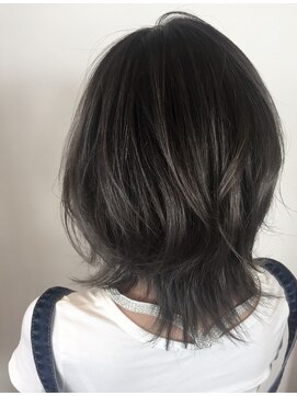 エミュー 結城店(emu) 外国人風カラー