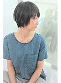 上品・綺麗め　黒髪　大人のショート