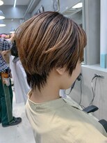 テトヘアー(teto hair) ウルフ、ショートウルフ、グラデーションカラー
