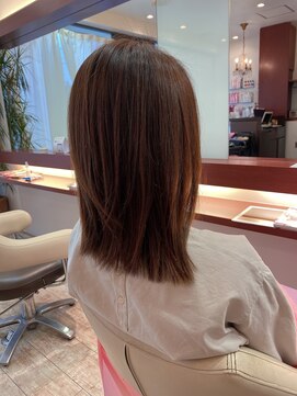 マーリャヘアー(mallia hair) くびれ外ハネミディアムストレート☆彡