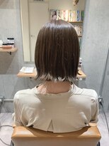 ダヴィン 中目黒(DaVin)&nbsp;【DaVin中目黒】艶のある外ハネボブ　カーキベージュ