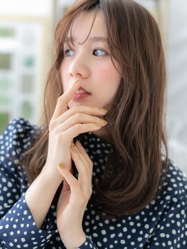 カバーヘア ブリス 大宮西口(COVER HAIR bliss) アッシュオリーブ抜け感外国人風ウェーブ巻きa大宮20代30代40代