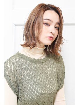 無垢(muku) 大人可愛い小顔美髪ツヤ髪外国人風カラーくすみブラウンB5