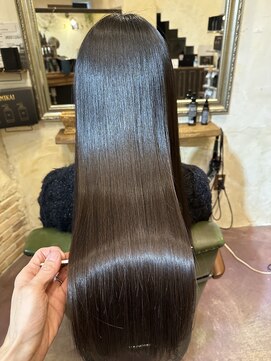 リリアン(Ririan) 【橋本】酸性縮毛矯正+自社製品髪質改善トリートメント