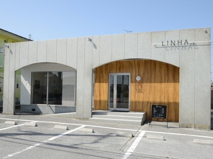 リーニアプラスエヌ(LINHA +n)の写真