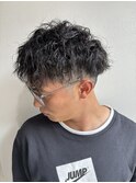 ツイストスパイラルツーブロックフェードメンズ