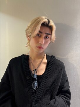 ゼストカロン(ZEST Kalon) 大人セクシーにアイロン外ハネスタイル