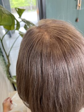 リバイブ ヘアー リュッカプラス(Revive Hair Lycka+) 魅せる白髪カラー