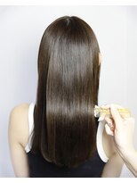 シーン 読売ランド前(SCENE)&nbsp;レイヤーカット/髪質改善/前髪カット/ヘッドスパ/韓国/縮毛矯正