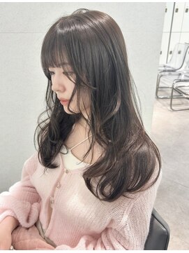 ユーフォリア 渋谷グランデ(Euphoria SHIBUYA GRANDE) オリーブグレージュ　透明感カラー　顔まわりカット