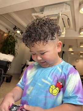 男を磨くメンズサロン オム グランド(HOMME GRAND) キッズパーマ/子供パーマ　予約はインスタのみ