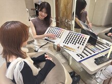 1人のスタイリストがカウンセリングからお仕上げまで担当