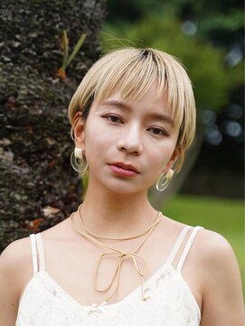 ワン 大船(ONE006) オリーブベージュ/ウェットヘア /レイヤーカット/大船