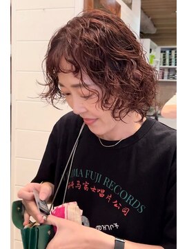 ラレイ ハラジュク(Lalei harajuku) 原宿スパイラルパーマウルフヘアウェーブヘアレイヤーカット