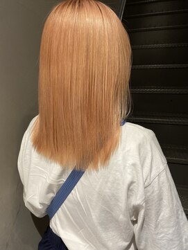 フェンヘアーアイス 中目黒(Fen.hair ici) 透明感抜群ダブルカラーブリーチペールオレンジ