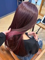 ユニ バイ マグ 長野店(Uni.by Mag)&nbsp;"ちらっと大人可愛い"インナカラー イヤリングカラー