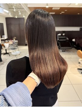 ディフィーノ 赤坂(DIFINO) 艶髪ブラウン/髪質改善/巻ける縮毛矯正/赤坂