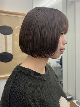 シベルバレー 横浜(sibell) ▽ 20代30代切りっぱなしボブタッセルボブレイヤーボブオリーブ