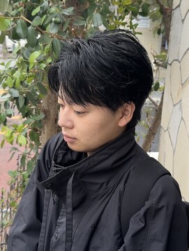 グラマラス GLAMOROUS 刈り上げ無しフェザーショート