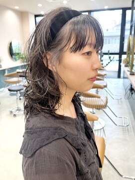 イギー(igggy) レイヤー　スパイラルパーマ　デジタルパーマ　ミディアムパーマ