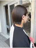 ぱつっとボブ