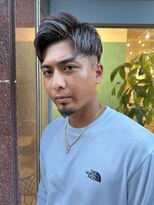 メイキー メンズ 本厚木(MA-IKI)&nbsp;刈り上げツーブロックアップバングショートメンズヘア