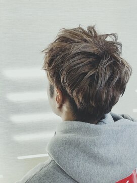 ノマニカ ミラート バイ ルレーヴ(noma-nika mirrort by Le reve) ツーブロック　マッシュ