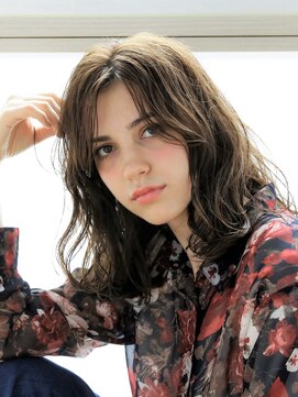 アロッタ(alotta) 【alotta安藤】くすみシルクベージュカラー