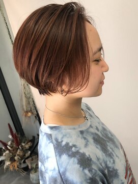 シャムオーツー 国分寺(CHAM:O2) 前髪なし/イメチェン/前下がり/丸みショート/20代/30代/40代