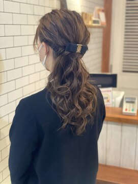 オーブ ヘアー リリー 博多2号店(AUBE HAIR lily) ルーズハーフアップ♪