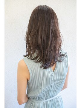 エルサフィロ キタハマ(el zafiro kitahama) 20×30×40代×似合わせカット×くびれヘア×大人可愛い