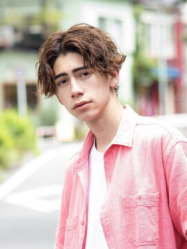 アカ(ACA) センターパートツイストスパイラルパーマツイストパーマ札幌大通