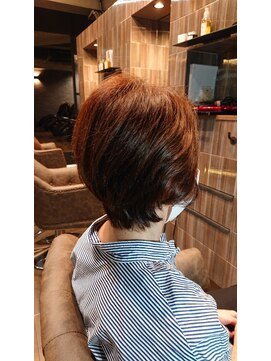 アクアヴィタエ(Aqua vitae) ４０、５０代ショートスタイル