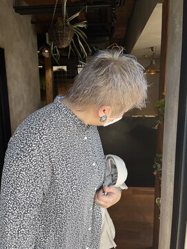 シー(si) シルバーベージュ◎20代30代40代