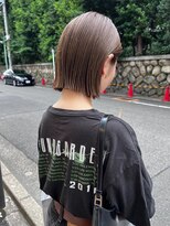 シアーベージュ
