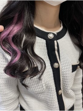 フツーロ 栄(FUTURO) メッシュ/インナーカラー/ハイライト/エクステ/プルエクステ