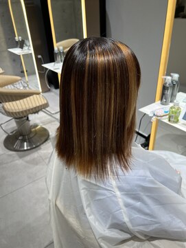 ロンドメリア 天神大名店(Lond Melia) ★くびレイヤーエモージュインナーグレージュ前髪ピンクベージュ