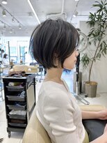 前髪なし小顔ひし形丸み耳掛けショート20代30代40代50代（蘭）
