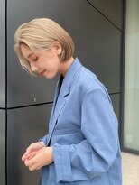 トルネード(TORNADO) 海外ヘア カーテンバング ベージュボブ フェイスレイヤー t128