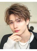 フェザーショートセンターパート
