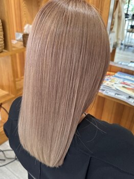 ラウレア(LAULEA)の写真/インナーカラーやダブルカラーもお任せ！周りと差がつくStyleを実現☆ワンランク上のオシャレを楽しんで♪